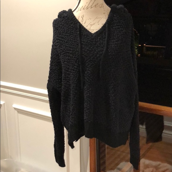 hippie love Tops - Knitted black hoodie hippie love Tops - Knitted black hoodie
